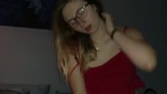 18 Y/o Milf Tries Out New Toys And Gets An Anal Cream Pie